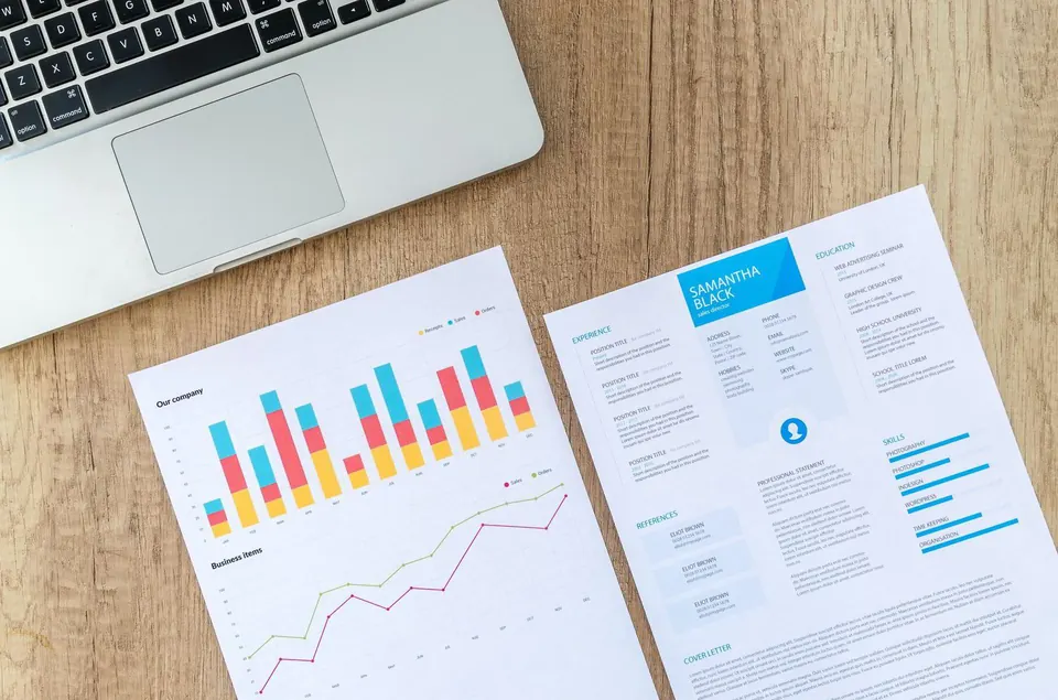 Desktop computer displaying an SEO strategy diagram